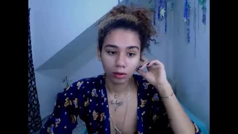 melissa online show from 01-22-25, 04:02