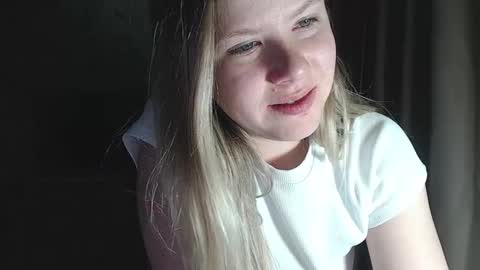 Melissa  Ray online show from 12-09-24, 06:35