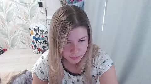Melissa  Ray online show from 09-23-25, 04:48