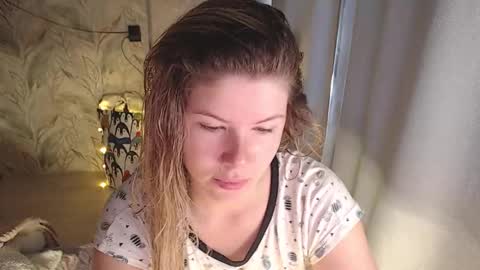 Melissa  Ray online show from 09-24-25, 02:37