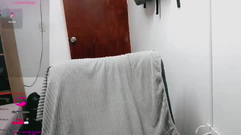 Melissas Corner online show from 11-12-25, 05:02