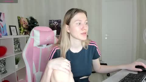 melissa_moooree online show from 02-26-25, 02:46
