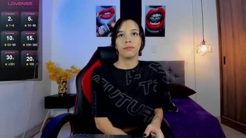 Snapshot of melissa_sc1 chatting on 10-30-25, 08:53 Melissa online show from 10-30-25, 08:53