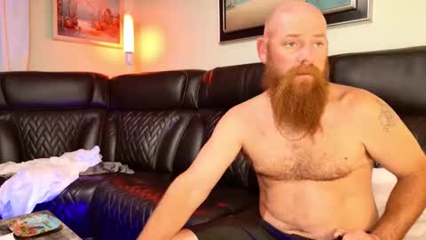 Snapshot of melissacumms chatting on 11-27-25, 07:10 Mistress Missy online show from 11-27-25, 07:10