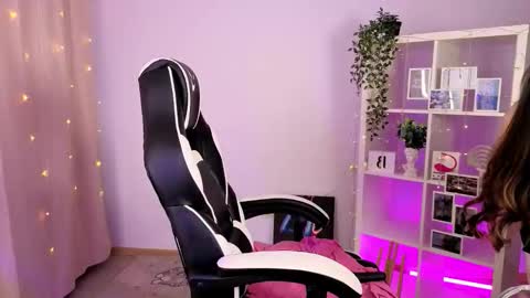 melissagray_ online show from 10-04-25, 04:21