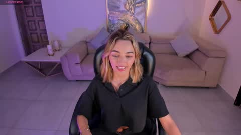 Call me Meli online show from 11-20-25, 02:45