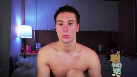 Mello online show from 01-02-25, 01:49