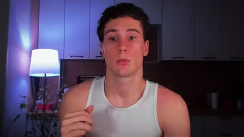 Mello online show from 02-02-25, 01:45