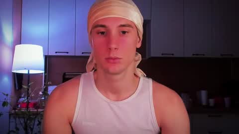 Mello online show from 02-03-25, 01:52