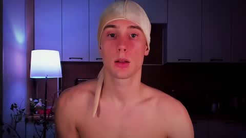 Mello online show from 02-25-25, 01:09