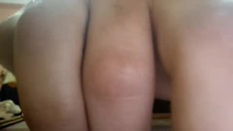 Snapshot of mellal200516 chatting on 11-13-25, 06:12 mellal200516 online show from 11-13-25, 06:12