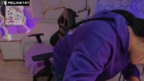 Mellani  online show from 11-19-25, 03:17