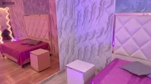 Mellani  online show from 01-07-26, 03:20