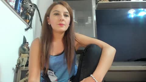 MellyMell  online show from 10-20-25, 06:08