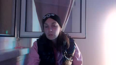 Melli online show from 10-24-25, 06:04