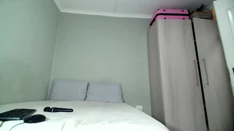 mellowchocct online show from 01-26-25, 08:45