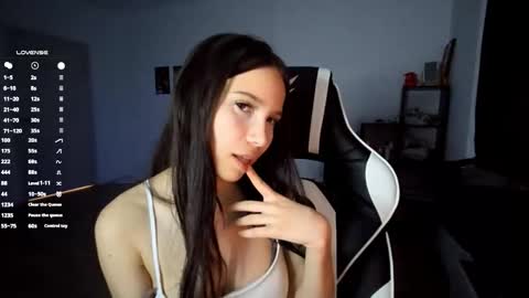 EVA online show from 10-29-25, 07:15