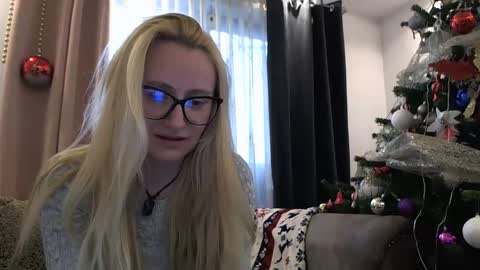 Melly online show from 12-05-25, 07:50