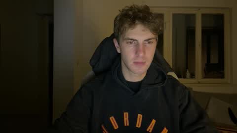 Snapshot of melodicass chatting on 11-01-25, 08:00 Melodicass online show from 11-01-25, 08:00