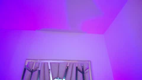    online show from 02-28-26, 06:31