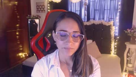 Melody online show from 10-15-25, 02:50