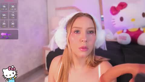 Snapshot of melodybloom_ chatting on 03-21-26, 11:59 Melody online show from 03-21-26, 11:59