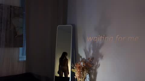 melody  online show from 02-19-25, 03:38