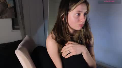 melody  online show from 02-23-25, 06:01