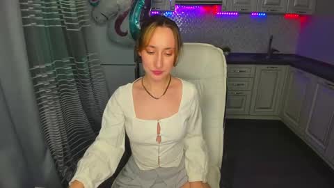 Kaylie online show from 02-06-25, 03:48