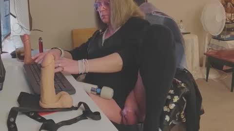 Melody online show from 02-12-26, 03:29