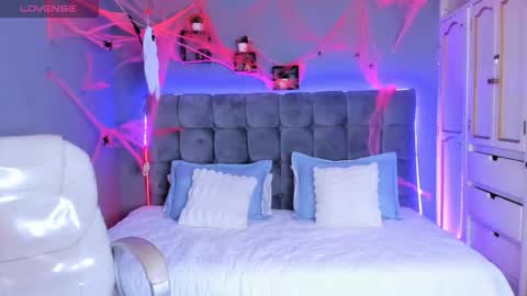 MELY online show from 10-20-25, 08:09