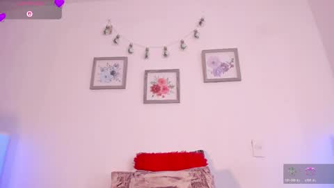 Snapshot of mely_rosee chatting on 03-30-26, 12:50 online show from 03-30-26, 12:50