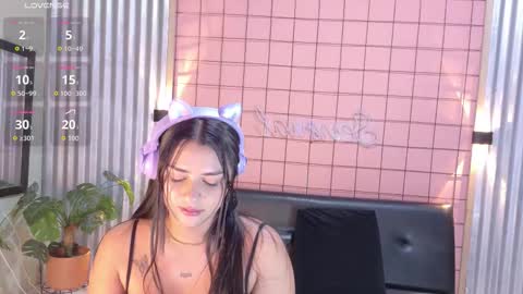 Princess Mensia online show from 12-22-25, 01:30