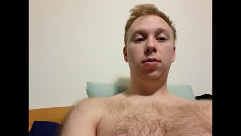 Snapshot of meow732 chatting on 10-28-25, 06:50 meow732 online show from 10-28-25, 06:50