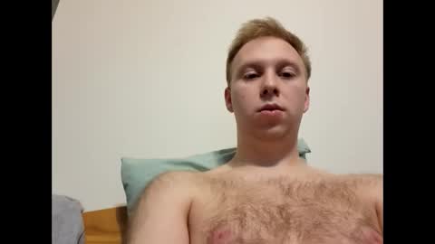 Snapshot of meow732 chatting on 11-01-25, 07:05 meow732 online show from 11-01-25, 07:05