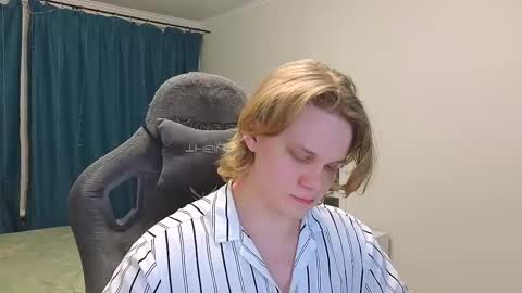 Mickey online show from 02-24-25, 05:53