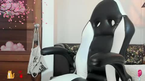 Valentina  online show from 02-13-25, 12:24