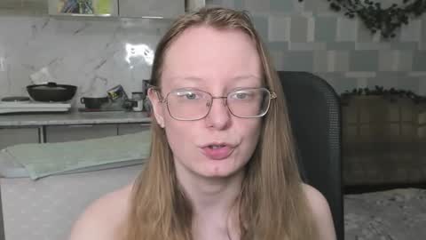 Snapshot of meowcr chatting on 11-07-25, 08:20 meowcr online show from 11-07-25, 08:20