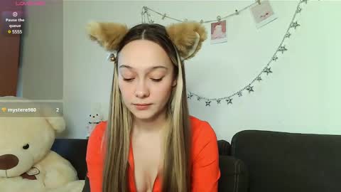 Elizabeth online show from 02-07-25, 03:08