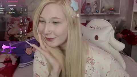 MeowkaKitty online show from 12-20-25, 01:45