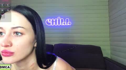  NIKKY  STIVE     Every day from 1000  to 200  EST time. online show from 12-09-24, 03:40
