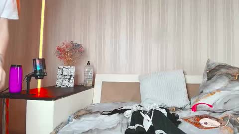 meowroslava online show from 10-16-25, 10:27