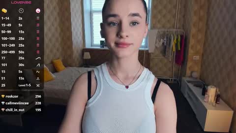 Julie online show from 11-23-25, 09:31