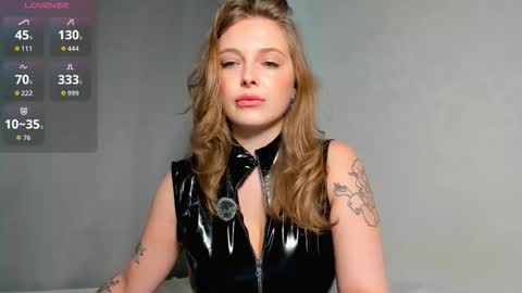 Snapshot of mercedescutee chatting on 09-27-25, 03:28 mercedescutee online show from 09-27-25, 03:28