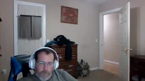 mercer1977 online show from 10-20-25, 05:46