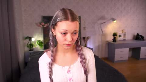 Stacy online show from 12-03-25, 01:42