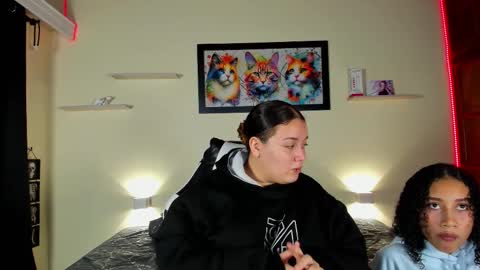 CRISTI AND MEREDIT online show from 02-19-26, 03:24