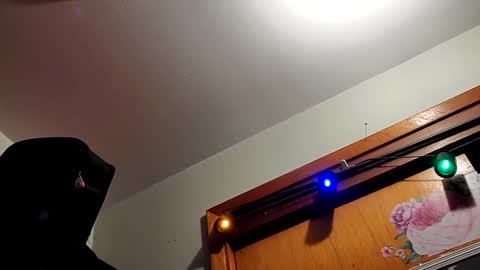 Snapshot of merelyalover chatting on 01-09-25, 01:39 gurlnips online show from 01-09-25, 01:39