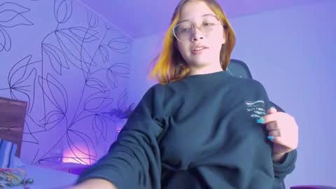 merida06 online show from 10-28-25, 03:32