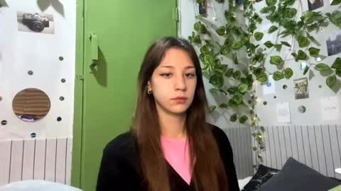 Jeny online show from 09-19-25, 07:25